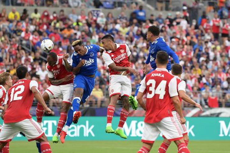 video Highlight : Arsenal 2 - 0 Everton (Giao hữu) . 