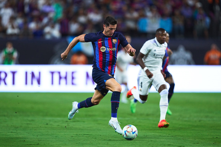 video Highlight : Real Madrid 0 - 1 Barcelona (Giao hữu)