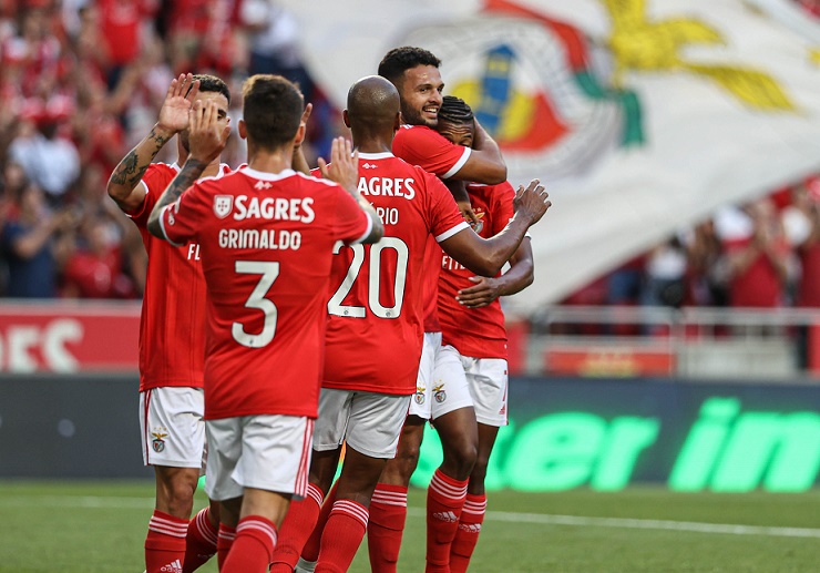 video Highlight : Benfica 4 - 1 Midtjylland (Cúp C1)