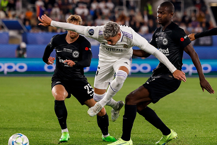 video Highlight : Real Madrid 2 - 0 Frankfurt (Siêu cúp châu Âu)