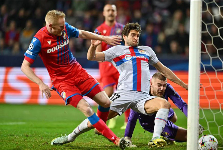 video Highlight : Viktoria Plzen 2 - 4  Barcelona (Cúp C1 - Champions League)