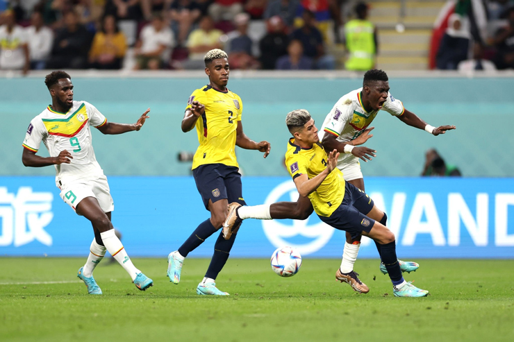 video Highlight : Ecuador 1 - 2 Senegal (World Cup)