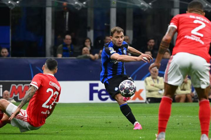 video Highlight : Inter Milan 3 - 3 Benfica (Cúp C1)