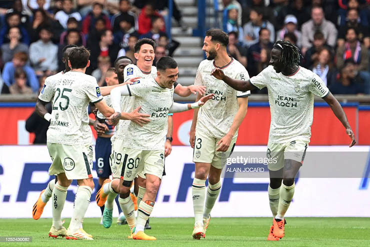 video Highlight : PSG 1 - 3 Lorient (Ligue 1)