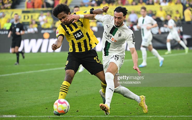 video Highlight : Dortmund 5 - 2 Monchengladbach (Bundesliga)