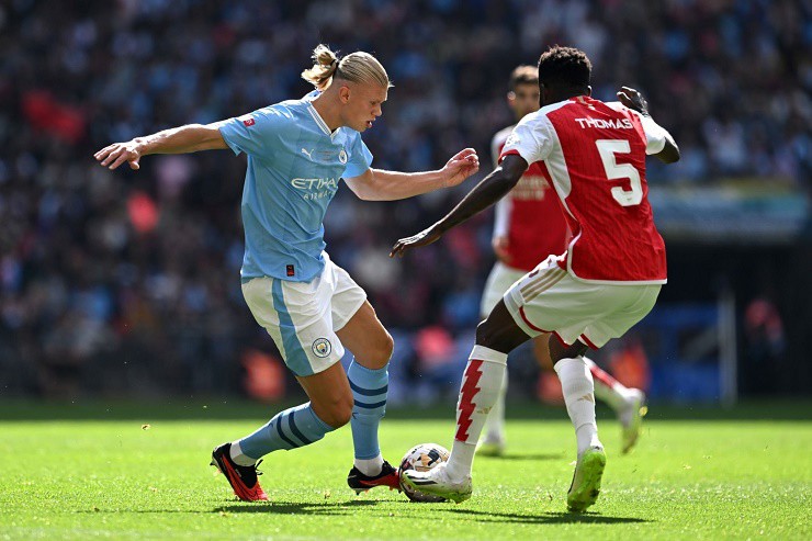 video Highlight : Arsenal 1 - 1 Man City (Siêu cúp Anh)