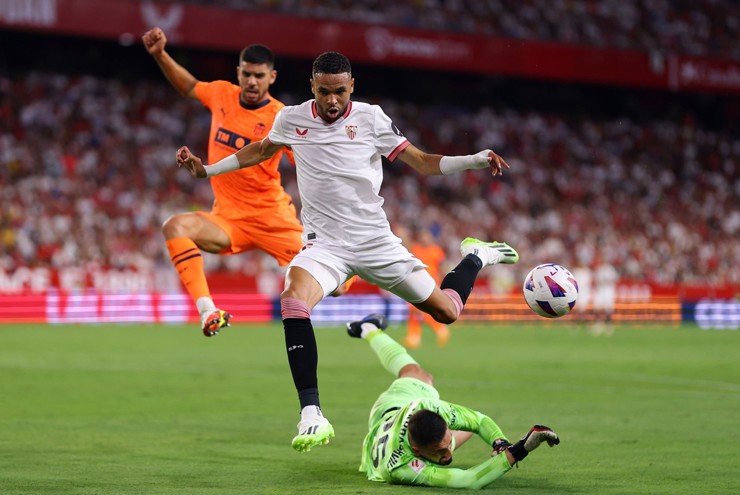 video Highlight : Sevilla 1 - 2 Valencia (Vòng 1 La Liga)