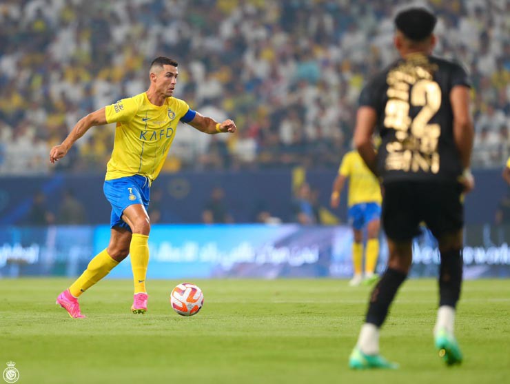 video Highlight : Al Nassr 0 - 2 Al Taawon 