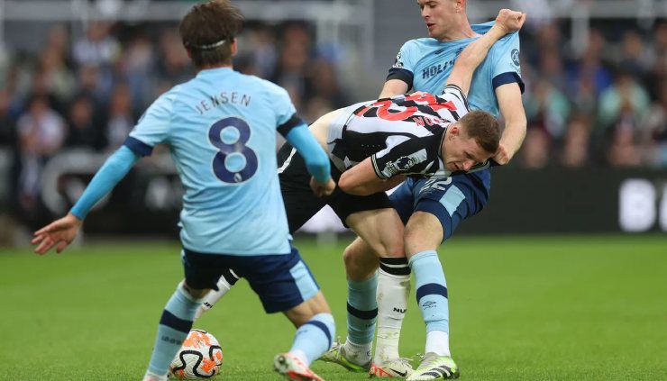 video Highlight : Newcastle 1 - 0 Brentford (Ngoại hạng Anh)