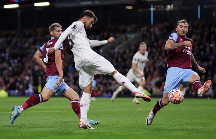 video Highlight : Burnley 0 - 1 MU (Ngoại hạng Anh)