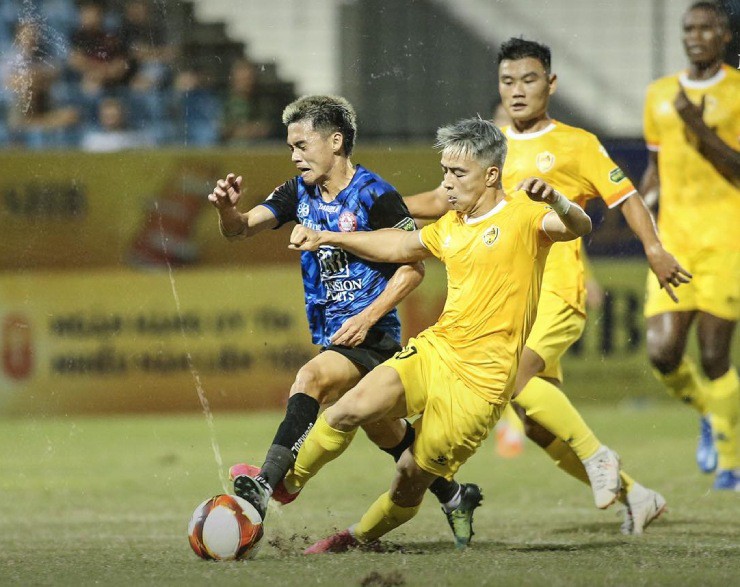 video Highlight : Quảng Nam 1 - 1 TP.HCM (V-League)