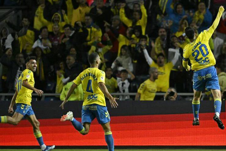 video Highlight : Las Palmas 2 - 1 Atletico Madrid (La Liga)