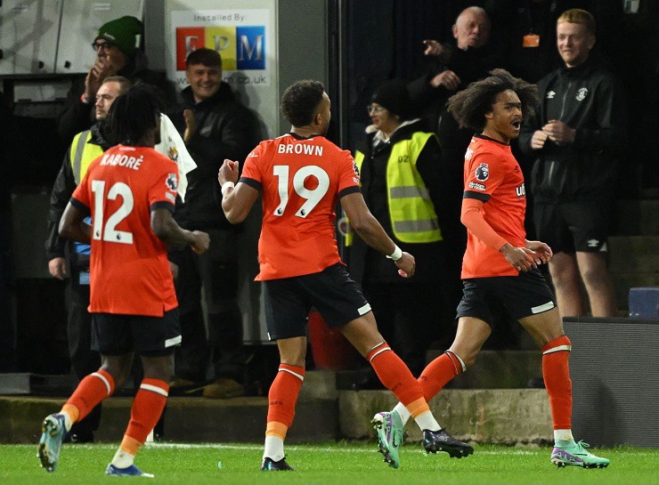 video Highlight : Luton Town 1 - 1 Liverpool (Ngoại hạng Anh)