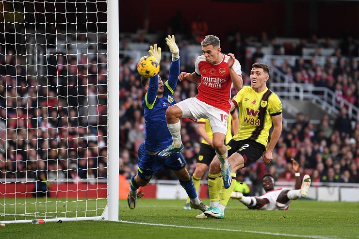 video Highlight : Arsenal 3 - 1 Burnley (Ngoại hạng Anh)