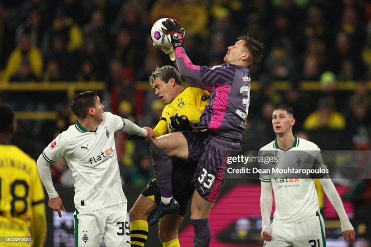 video Highlight : Dortmund 4 - 2 Monchengladbach (Bundesliga)