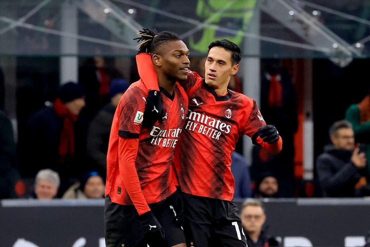 video Highlight : AC Milan 1 - 2 Atalanta (Coppa Italia)