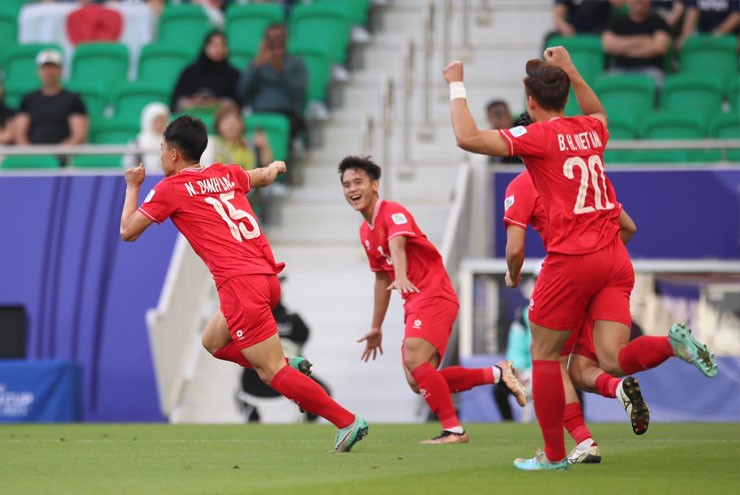 video Highlight : Nhật Bản 4 - 2 Việt Nam (Asian Cup)