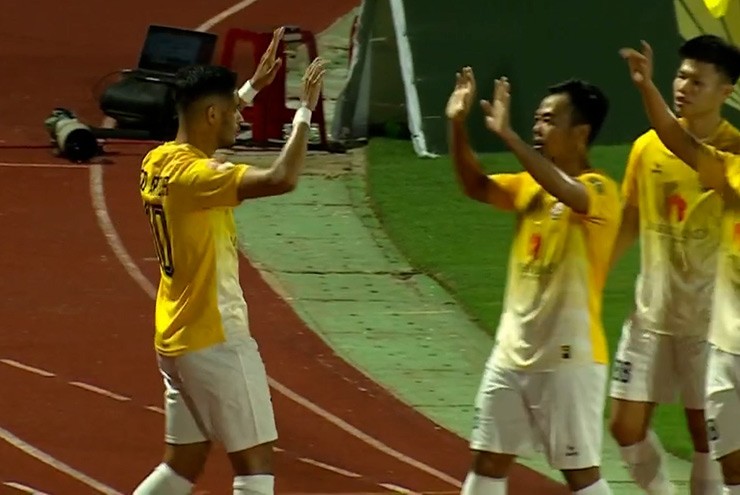 video Highlight : Bình Định 2 - 2 Khánh Hòa (V-League)