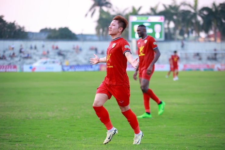 video Highlight : Hà Tĩnh 2 - 0 Bình Dương (V-League)