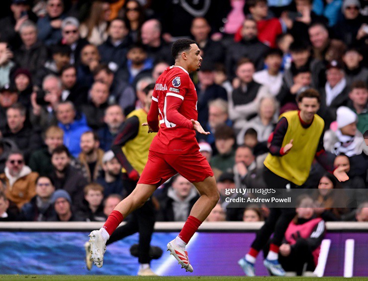 video Highlight : Fulham 1 - 3 Liverpool (Ngoại hạng Anh)