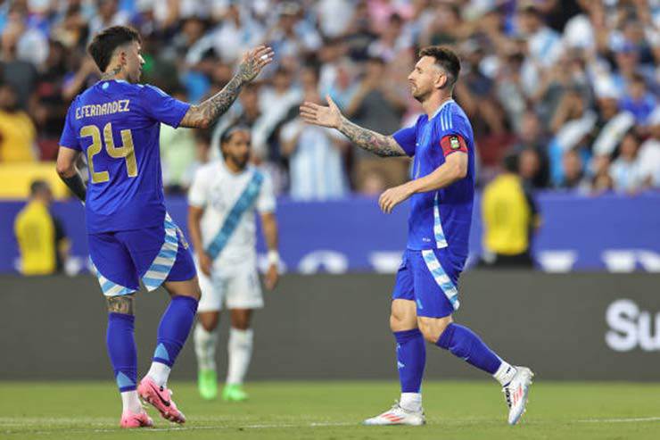 video Highlight : Argentina 4 - 1 Guatemala (Giao hữu)