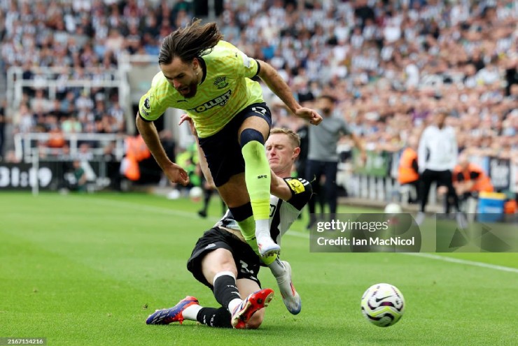 video Highlight : Newcastle 1 - 0 Southampton (Ngoại hạng Anh)